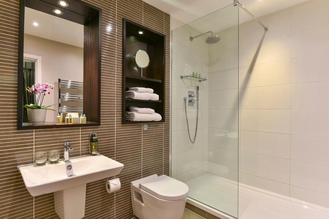 Fraser Queens Gate Апарт-отель 4*
