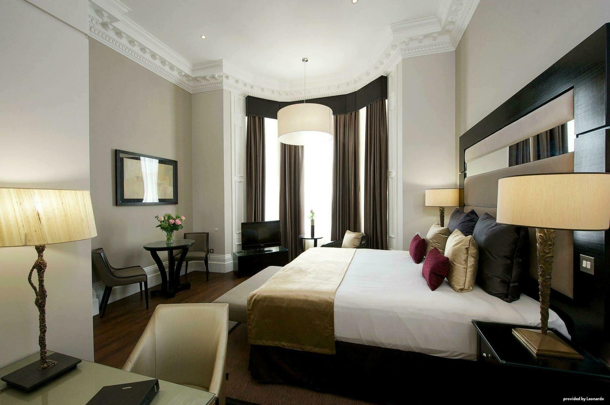 Апарт-отель Fraser Queens Gate 4*